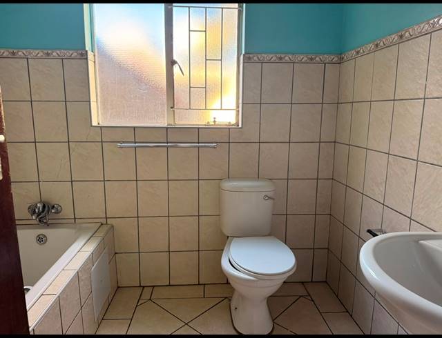 3 BEDROOM HOUSE FOR SALE IN BO-DORP